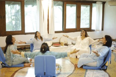 Retreat moment